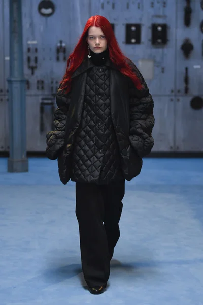Look 54